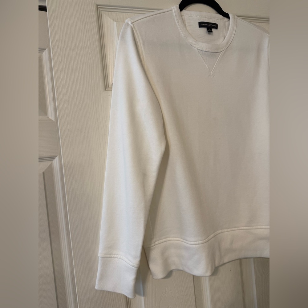 Banana Republic Women's White Sweatshirt - Picture 5 of 8